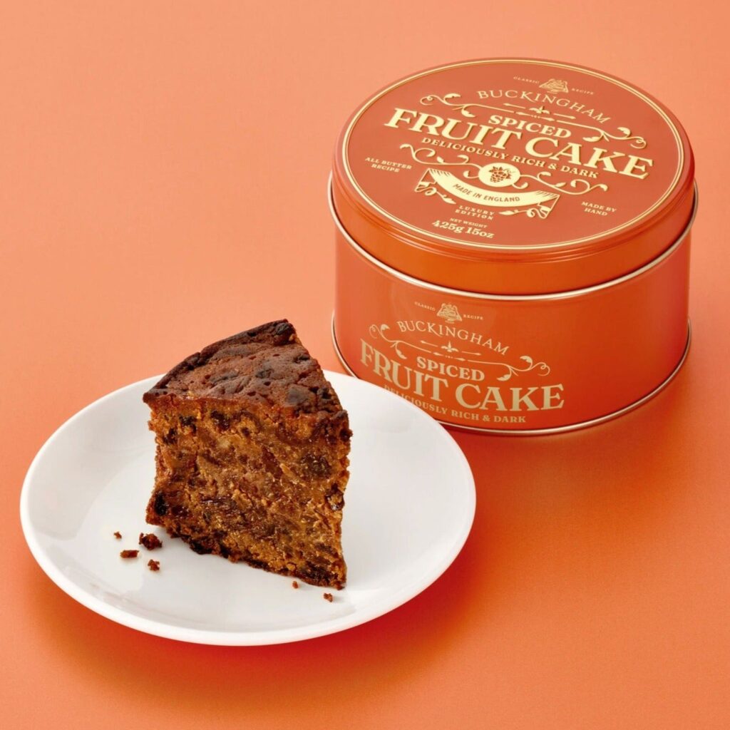 Spiced Fruit Cake with Orange & Apricot from the Cinnamon Trust Charity Webshop | Make a difference with every purchase