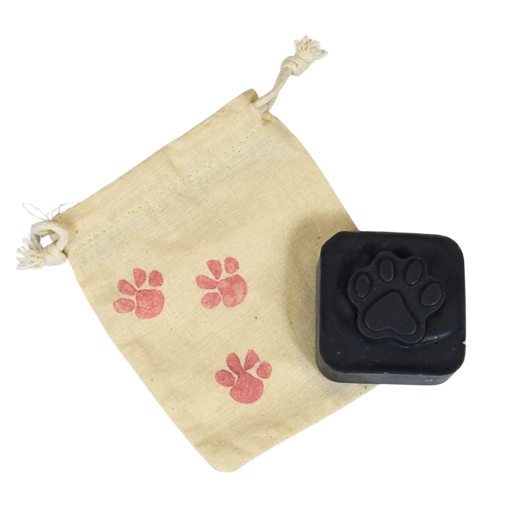 Dirty Paws Dog Shampoo from the Cinnamon Trust Charity Webshop | Make a difference with every purchase