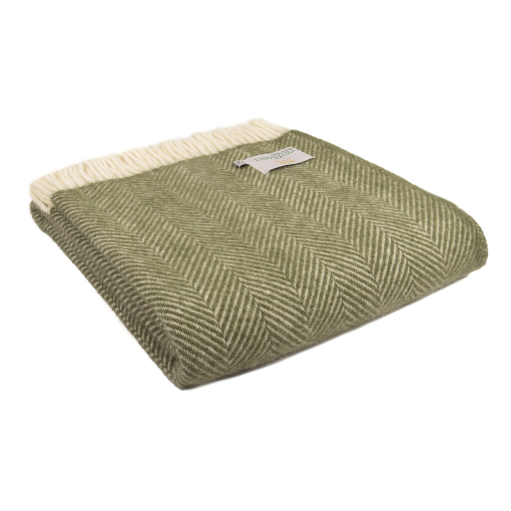Fishbone Wool Throw from the Cinnamon Trust Charity Webshop | Make a difference with every purchase